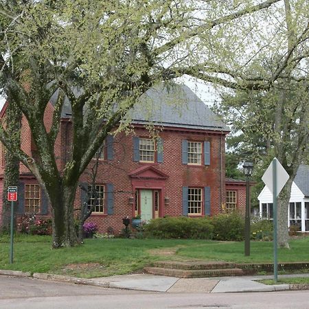 Williamsburg Manor B&B Экстерьер фото