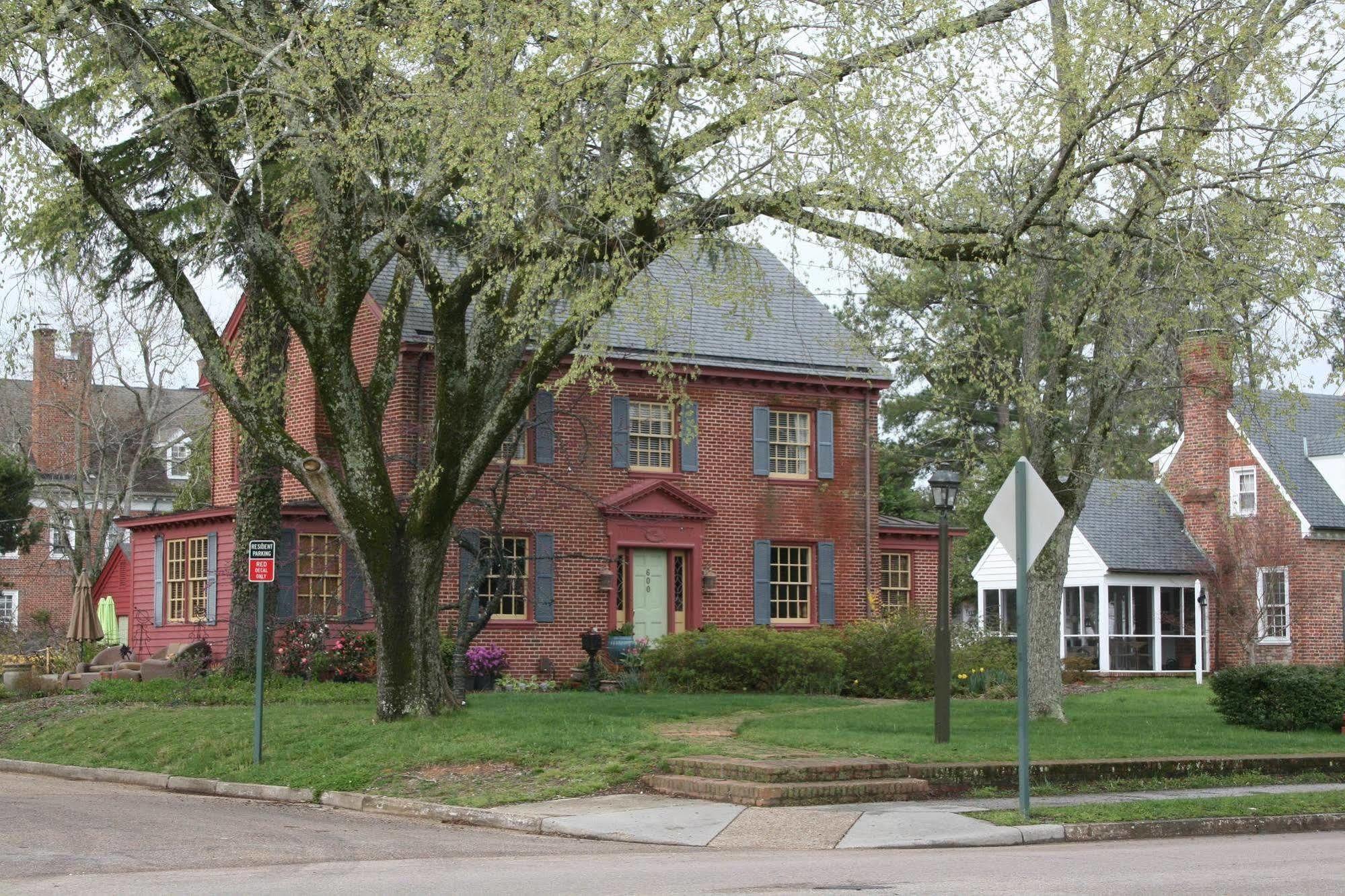 Williamsburg Manor B&B Экстерьер фото