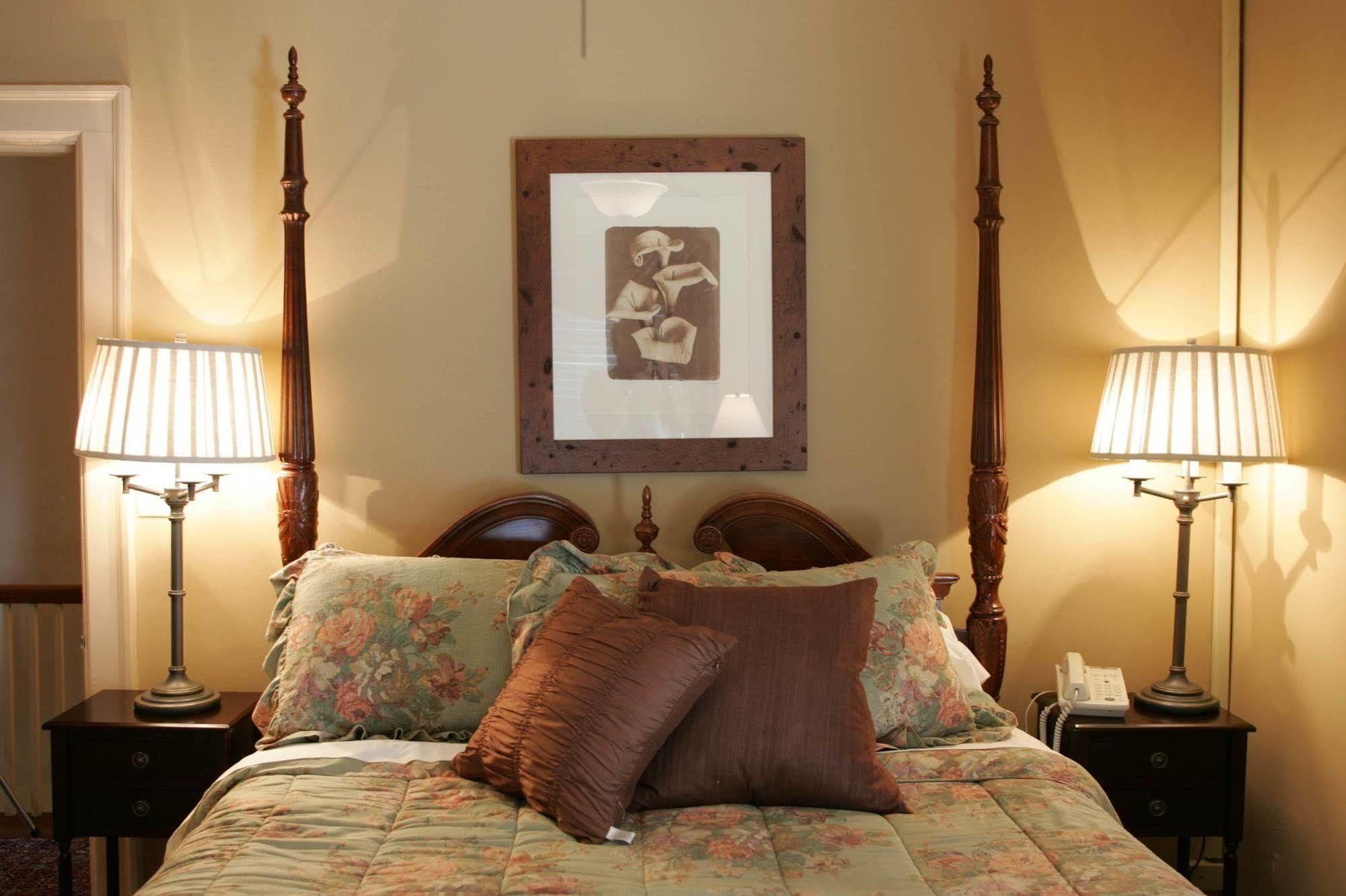 Williamsburg Manor B&B Экстерьер фото