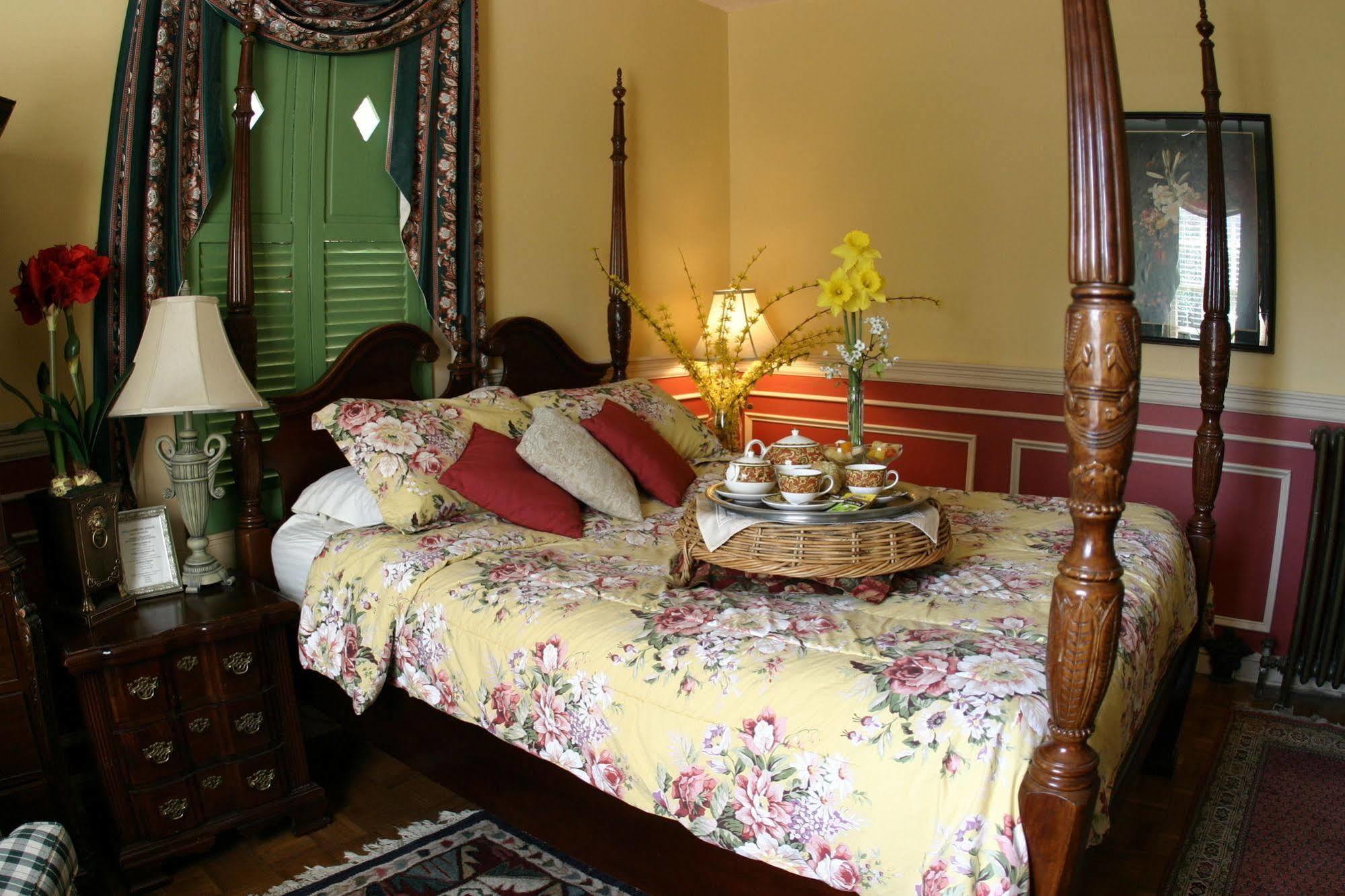 Williamsburg Manor B&B Экстерьер фото